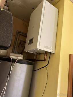 Bojler, výměník, řízení, oběhové čerpadlo, 2 solární panely - 2