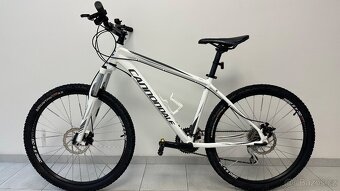Horské kolo Cannondale, rám М, pro jezdce od 160 cm. - 2