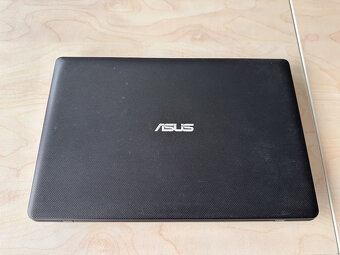 Asus X200M 11,6" Netbook - 2