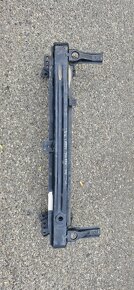 Vyztuha predniho narazniku vw caddy 2k5 vw touran - 2