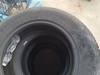 Prodám 4ks pneu 175/70R14 84T - 2