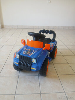 Auto na baterii - 2