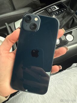 iPhone 13 - 2