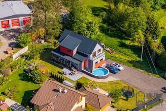 Prodej dvougeneračního domu 4+kk, 2+kk, zahrada 1.500 m2 , M - 2