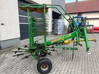 Shrnovač píce, sena STOLL 415 4DS - 2