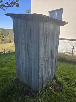 Kadibudka WC pěkná - 2