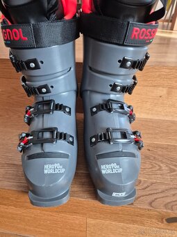 Lyžařské boty Rossignol hero world cup 90 vel.26.5 - 2