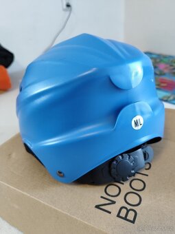 Lyžařská helma - 2