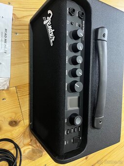 Kombo Fender Mustang LT40 + footswitch - 2