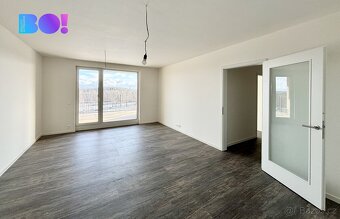 Pronájem bytu 3+kk, 83 m² s parkovacím místem a lodžií 18 m² - 2