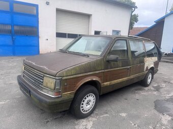 Chrysler Grand Voyager 1 model 1988 3,0 - 2