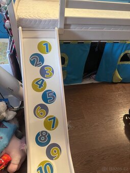 Dětská postel + schody - 2