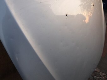 Peugeot 407 přední kapota - 2