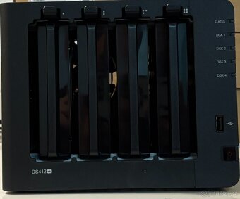Synology DS412+ | 12TB Úložiště (4x 3TB) | 4-Bay NAS - 2