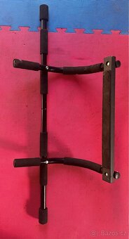 Posilovací hrazda - 2