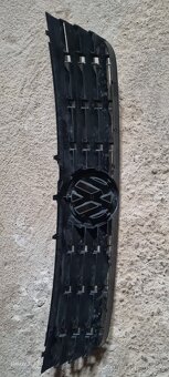 Vw passat mk4 maska - 2