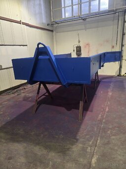 Suťový hákový kontejner - 2