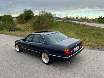 Bmw e32 735i 155kW 1987 manuál - 2