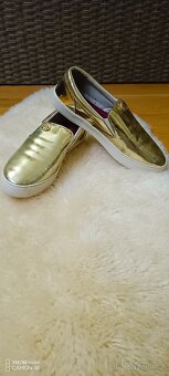 Pohodlné botky slip on zn.Armani Jeans,v.39 - 2