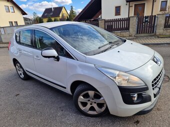 Peugeot 3008 1.6 benzin - hezký - - 2