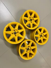 ŠKODA FELICIA FUN: (4x100) RONAL v rozměru 7JxR15 ET40 - 2