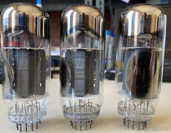 3 ks elektronek 6HV5A 2 ks elektronek 6HS5 s paticí - 2