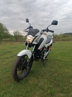 Honda CB 125F - 2