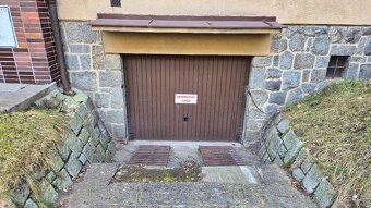 Prodám garáž 18 m² - 2