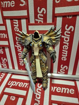 Figurka neca hots tyrael - 2