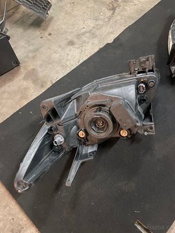 Mazda MPV - 2