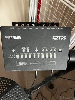 Elektrické bicí yamaha dtx + reproduktor - 2