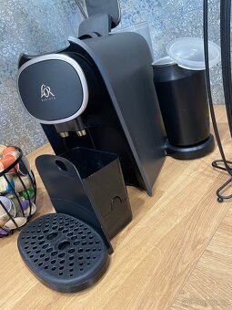Kapslovy kávovar Philips L’or Barista LM8018/90 - 2