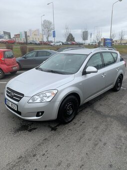 Prodám Kia cee'd SW CVVT EX, 1.6, 93 kW, 2008, LPG - 2