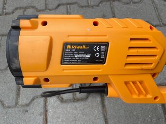 Křovinořez elektrický Riwall PRO REB 1223 - 2
