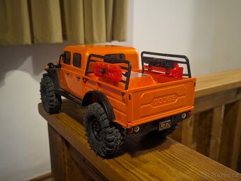 Axial SCX24 Dodge Power Wagon 1940 1:24 4 WD oranžový - 2