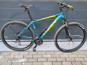 Prodám Kolo SCUD 19"/29", skvělý stav - 2