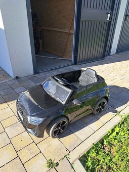 Audi RS6 elektrické dětské auto - 2