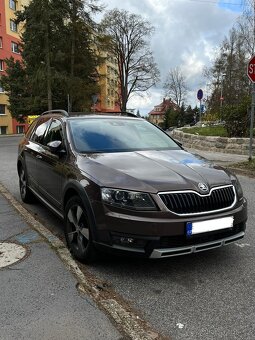 Škoda Octavia Scout III - 2