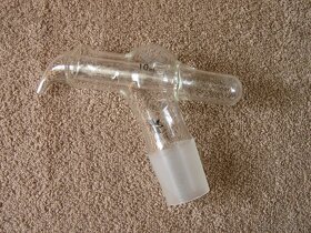 Laboratorní sklo a přístroje - 2