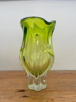 Hutní váza, zelené sklo, Josef Hospodka - 2