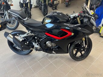 QJ motor SRK 125 R - 2