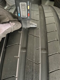 285/45/21 85% letní pneu Pirelli Pzero - 2