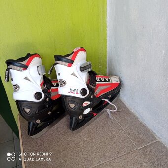 zimní brusle vel.31 - 2