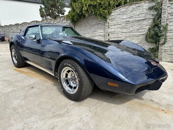 Chevrolet Corvette C3 Stingray 1976 malé zadní okno - 2