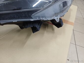 Mitsubishi Eclipse cross - 2