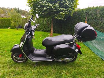 Vespa GTS 300i.e. Super (2011) velmi pěkná, 15tis.km, kufr, - 2