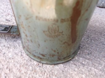 stará benzínová letlampa - 2