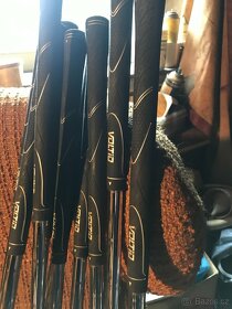 Sada golfovych holi - 2