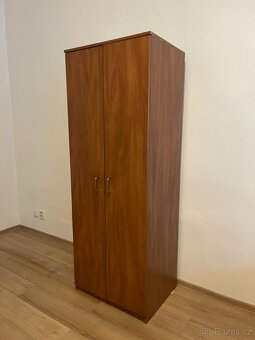 Šatní skříň - 2