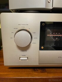 Accuphase E-530 - 2